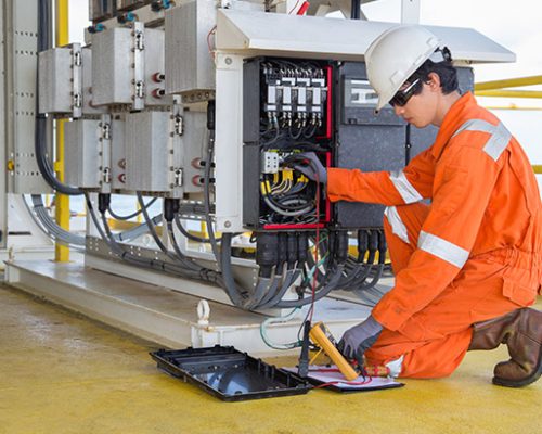 Electrical-Construction-and-Operational-Standards-in-the-Oil-Gas-Field